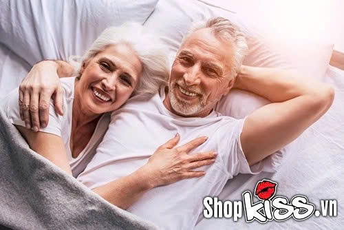 Giải đáp thắc mắc: Phụ nữ trên 70 tuổi còn ham muốn không? 3 Phụ nữ trên 70 tuổi còn ham muốn không nếu khỏe mạnh?